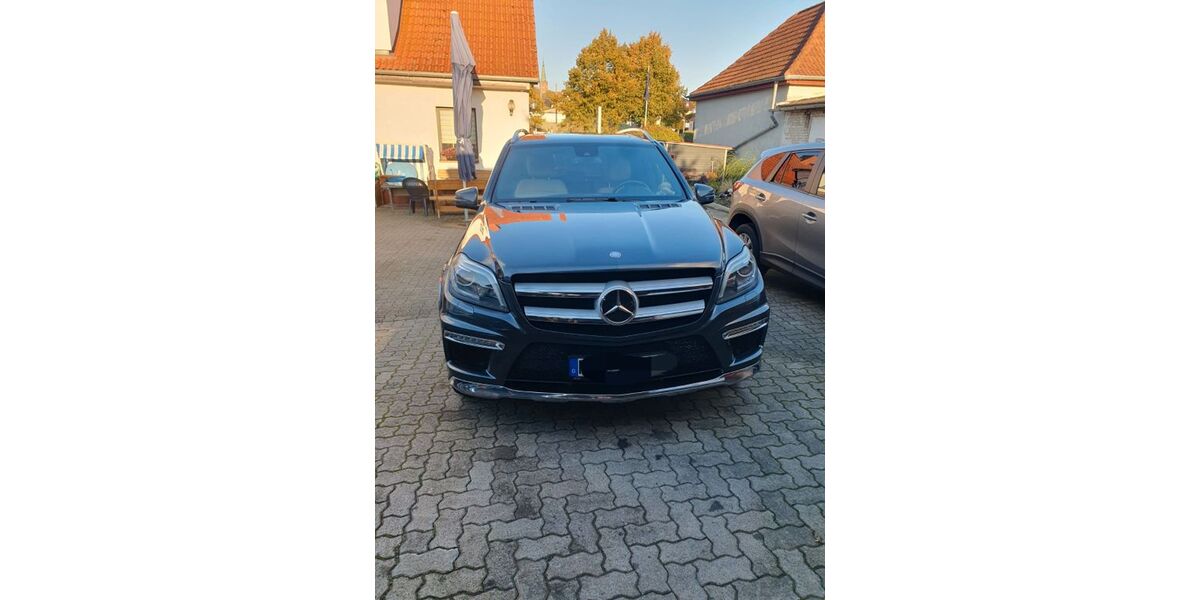 Mercedes-Benz GL 350 210.000 km 22.500 &euro; Bergen 18528