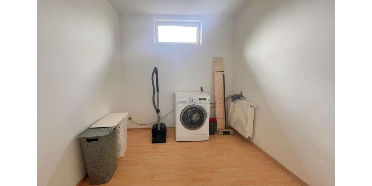 Etagenwohnung Franzburg - 4 Zimmer, 64 m&sup2;, 570&euro; | Angebot:25978951