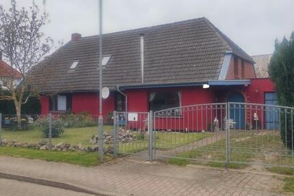 Haus Steinhagen - 6 Zimmer, 140 m&sup2;, 375.000&euro; | Angebot:26462429