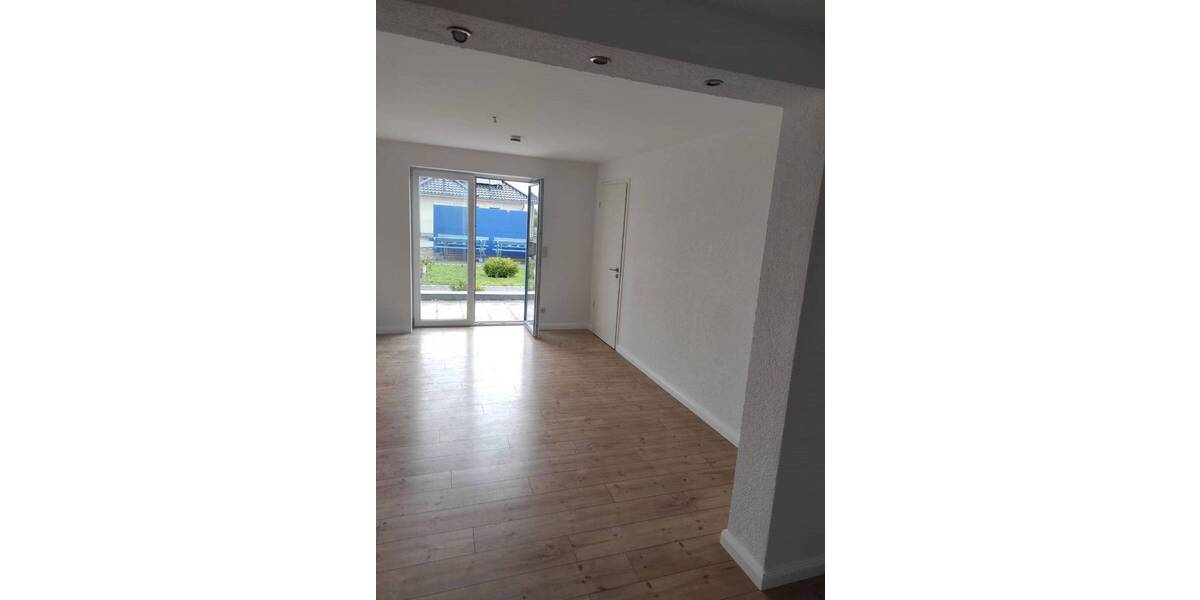 Mehrfamilienhaus, Wohnhaus Sundhagen Stahlbrode - 3 Zimmer, 82 m&sup2;, 570&euro; | Angebot:26489156