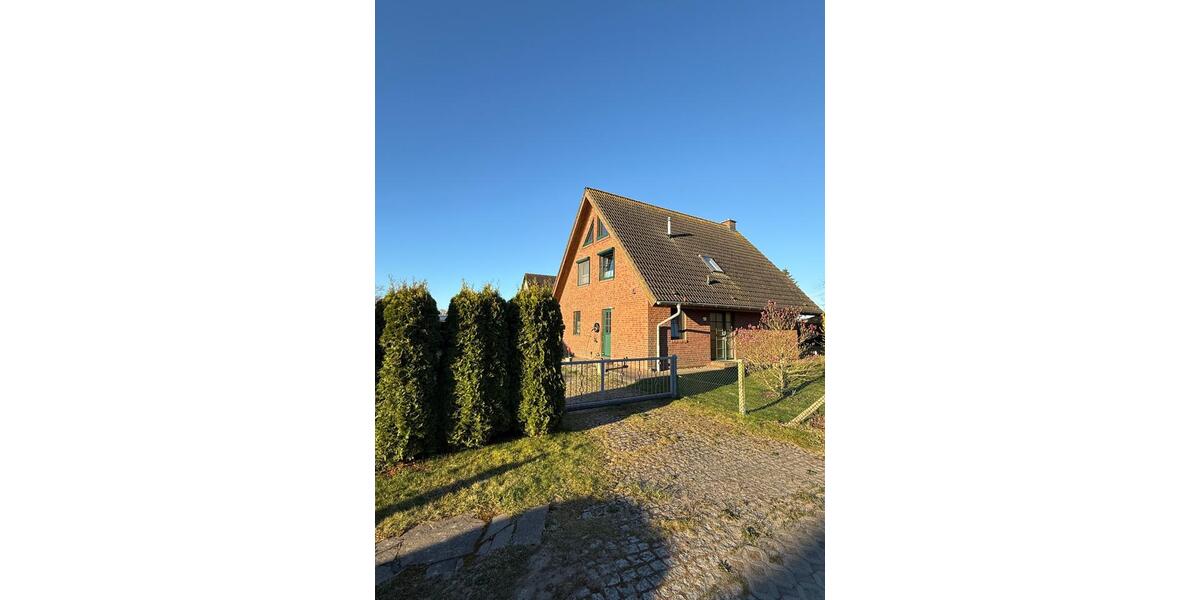 Einfamilienhaus Garz/Rügen Rügen - 5 Zimmer, 123 m&sup2;, 477.000&euro; | Angebot:26630247