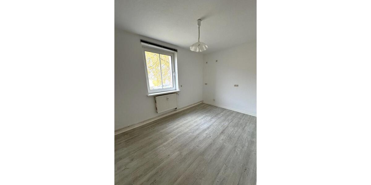 Etagenwohnung Barth - 2 Zimmer, 50 m&sup2;, 410&euro; | Angebot:25901366