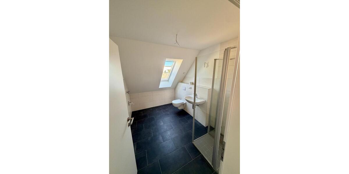 Dachgeschoßwohnung Garz/Rügen Rügen - 3 Zimmer, 70 m&sup2;, 900&euro; | Angebot:26677171