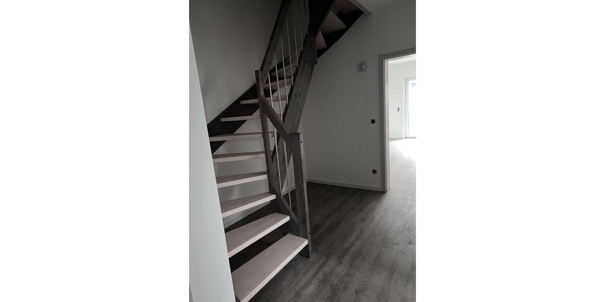 Doppelhaushälfte Steinhagen - 4 Zimmer, 112 m&sup2;, 1.250&euro; | Angebot:26416791