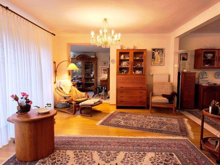 Doppelhaushälfte Bergen - 5 Zimmer, 154 m&sup2;, 299.000&euro; | Angebot:25851497