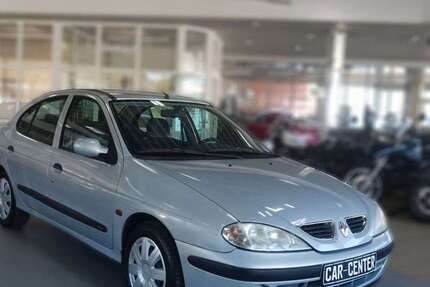 Renault Megane 87.653 km 1.350 &euro; Stralsund 18435