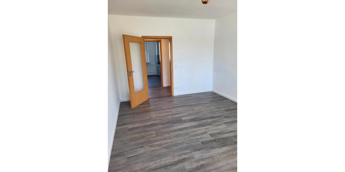 Etagenwohnung Stralsund Langendorfer Berg - 2 Zimmer, 54 m&sup2;, 750&euro; | Angebot:26551030