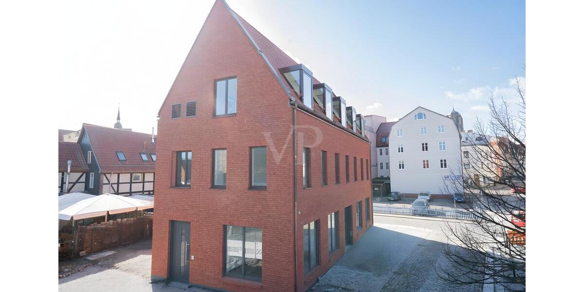 Etagenwohnung Stralsund - 4 Zimmer, 82 m&sup2;, 1.434&euro; | Angebot:25544544